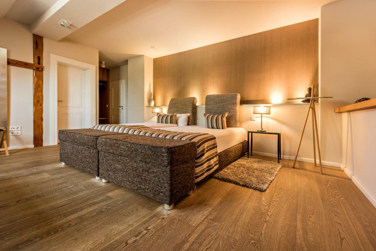 Hotel Zur Linde Dein Self Check In Михендорф Экстерьер фото